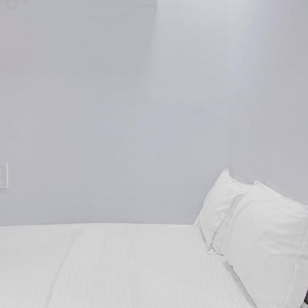 מנגלור Oyo Flagship 81436 Palace Lodge מראה חיצוני תמונה