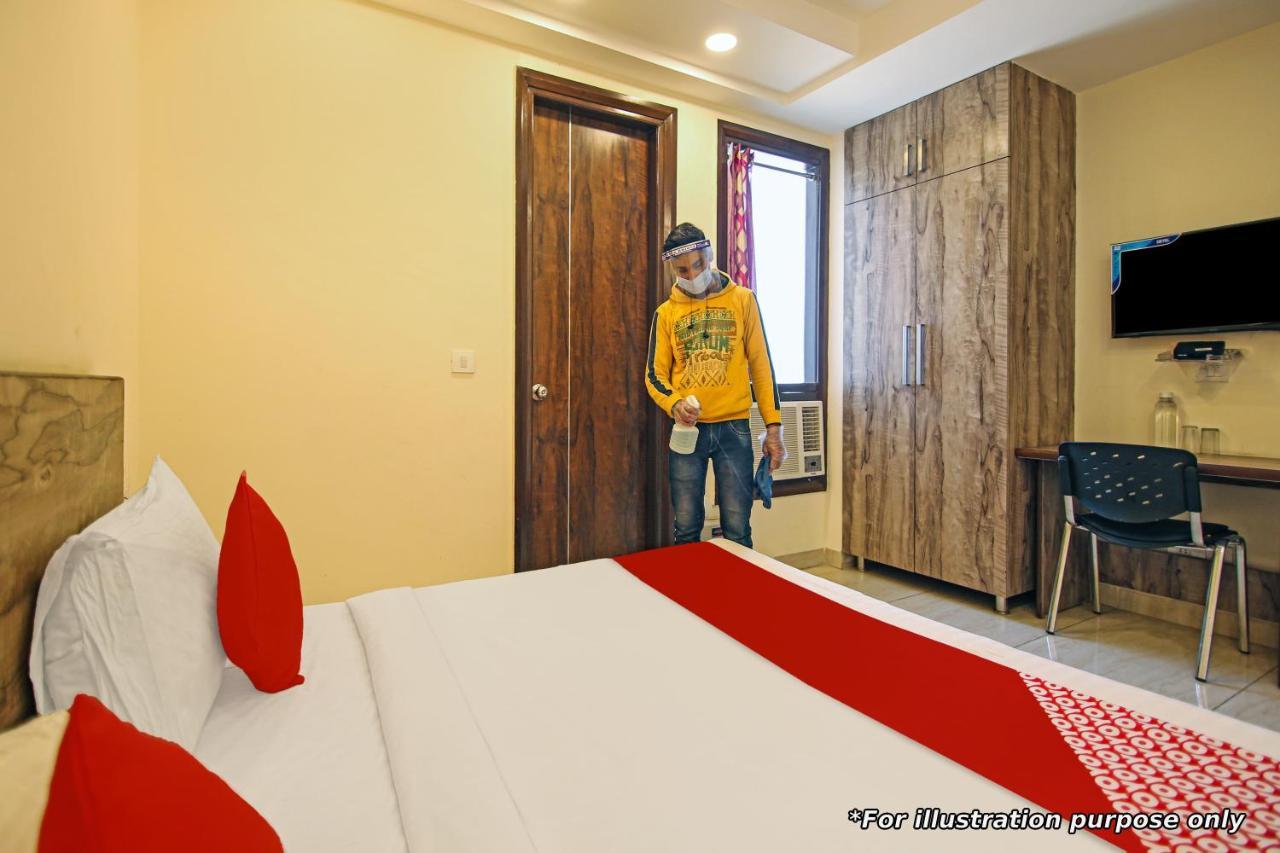מנגלור Oyo Flagship 81436 Palace Lodge מראה חיצוני תמונה