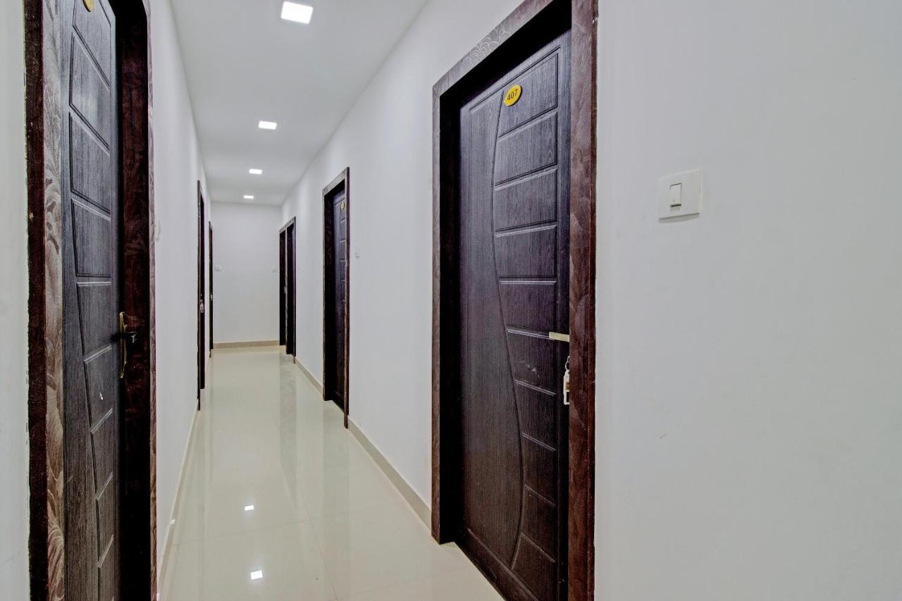 מנגלור Oyo Flagship 81436 Palace Lodge מראה חיצוני תמונה
